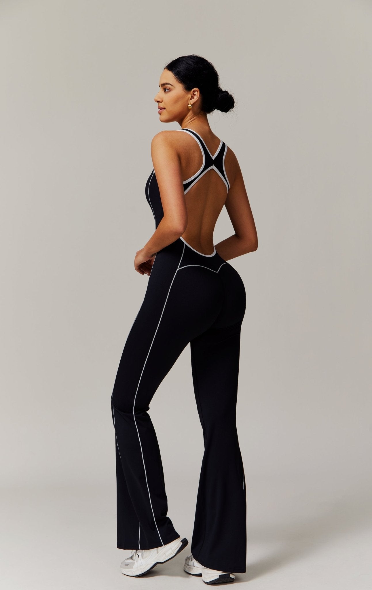 Hollow - Out Back & Hip - Lifting Gathered Flared Yoga Jumpsuit - WutongActive