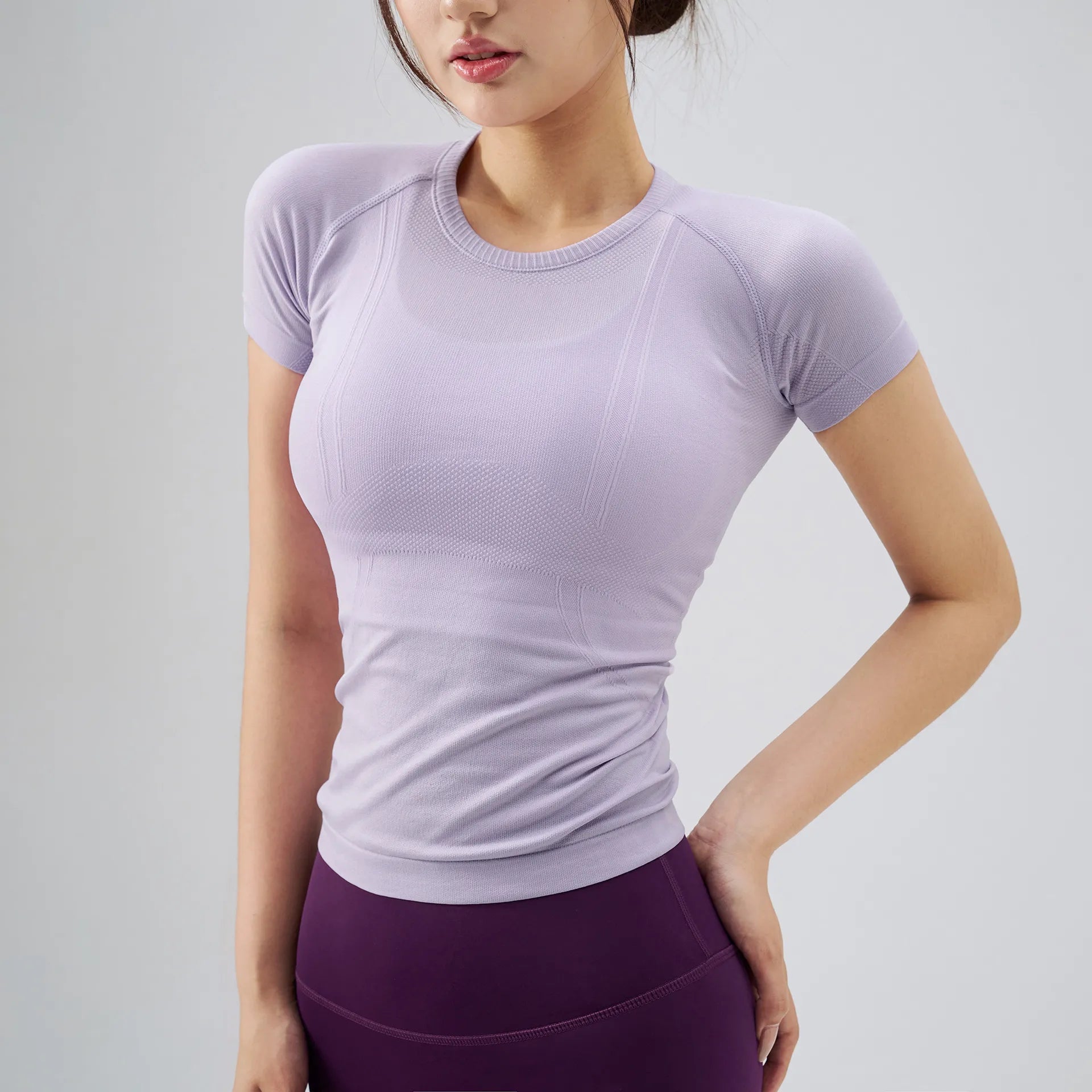 Seamless Stretch Yoga T-Shirt, Slim Fit Workout Top - WutongActive