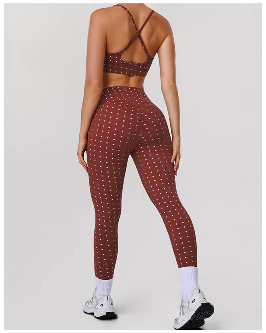 WutongActive Women's Polka Dot Yoga Set | Cross-Back Push-Up Sports Bra & High-Waist Butt-Lift Shorts | Gym Wear Wholesale | MOQ 10 Pcs