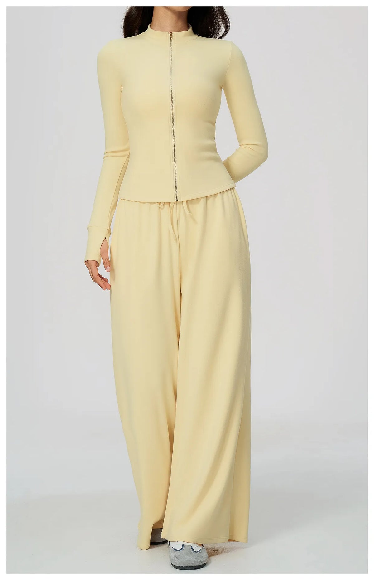 WutongActive Ribbed Dralon Thermal Yoga 2-Piece Set - Zip Jacket & Wide-Leg Pants | Gym Wear Supplier