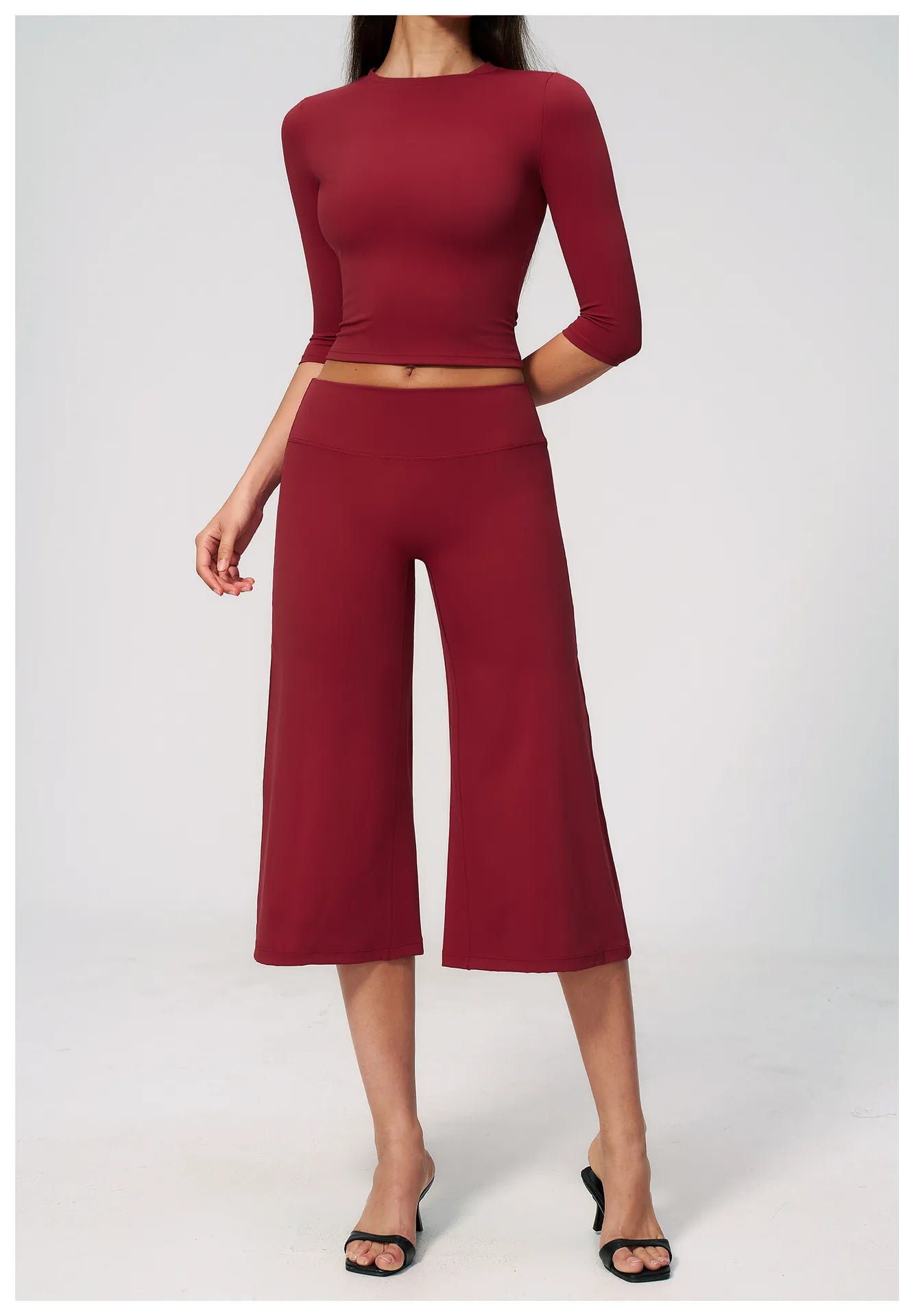  Half-Sleeve Crop Top & High-Waist Wide-Leg Cropped Pants | Gym Wear Wholesale |