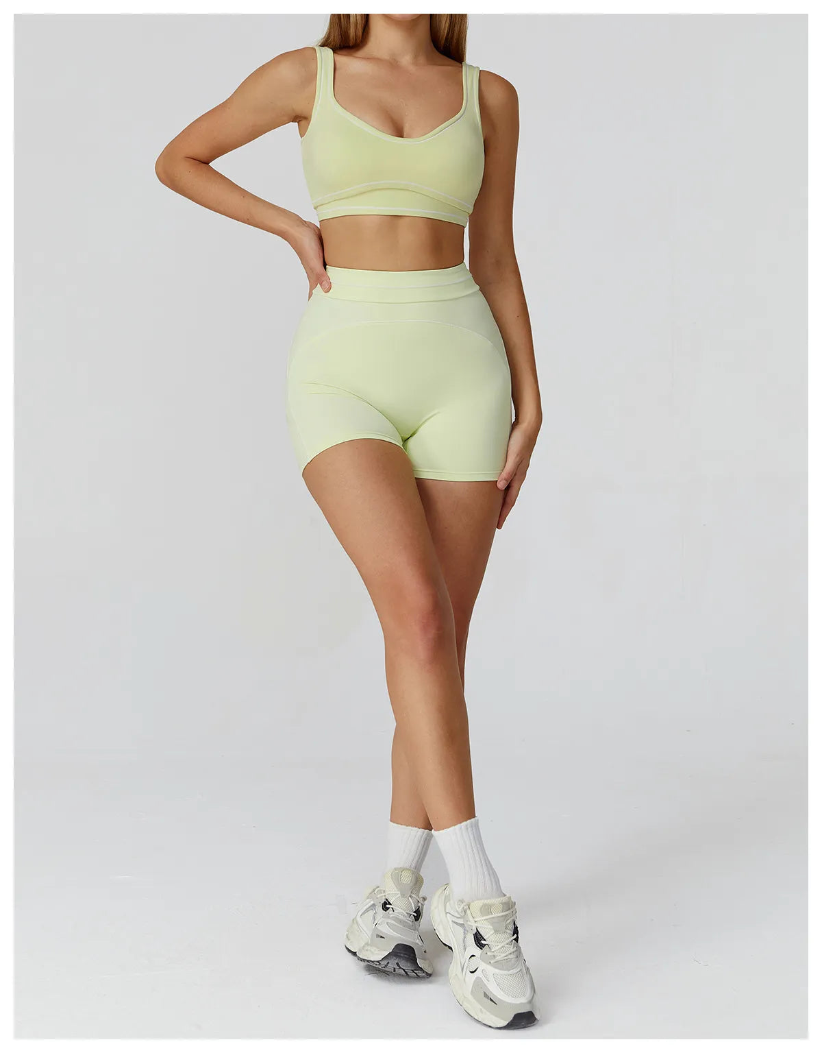WutongActive Women's Double-Strap Brushed Activewear Set