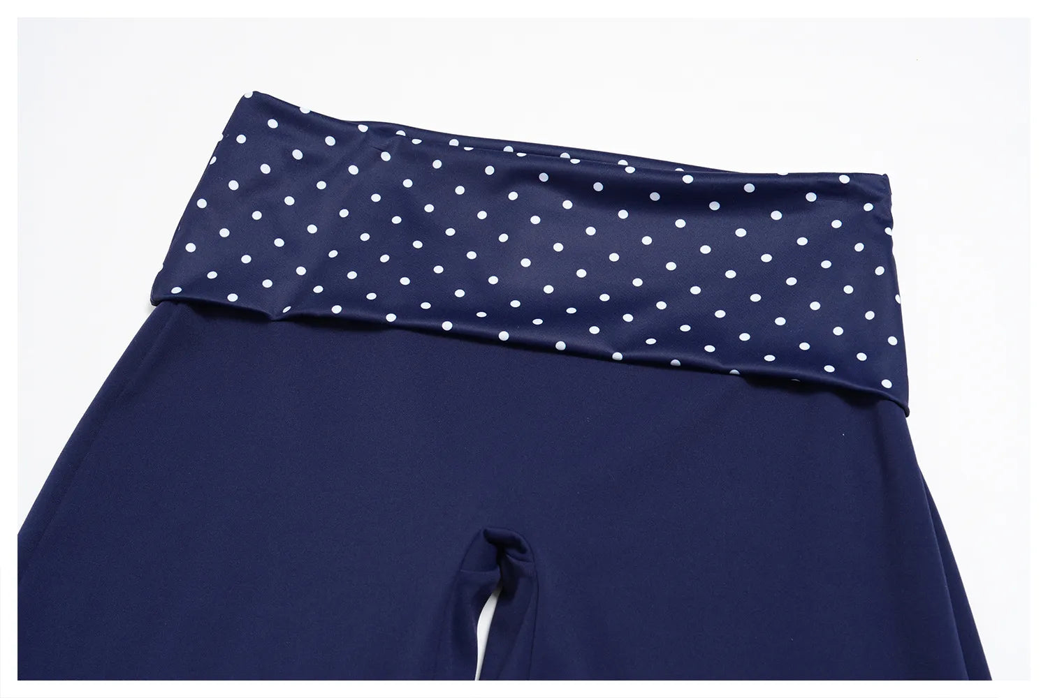 WutongActive Women's Retro Polka Dot 2-in-1 Gym Set | Open-Back Vest & Fold-Over Leggings